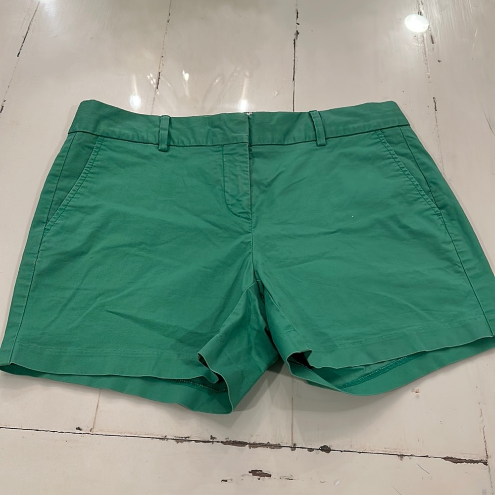 Chaus New York shorts size 8